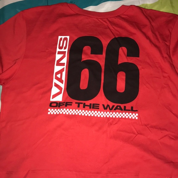 Vans T-shirt 🥰 - Picture 2 of 3